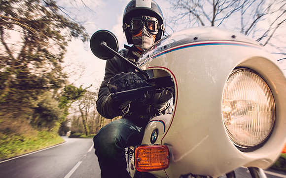 BMW R100S Airhead onboard motorcyclist selfie