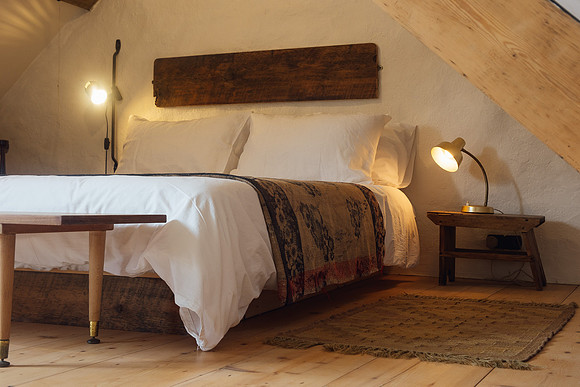 The bed and bedroom at Penffynnon Cottage