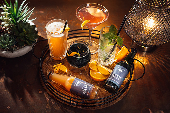 Bar tray serving On the Rocks