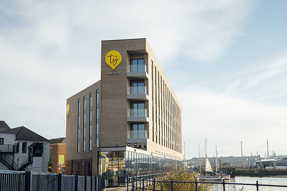 Architectural Photography - Ty Hotel Milford Haven
