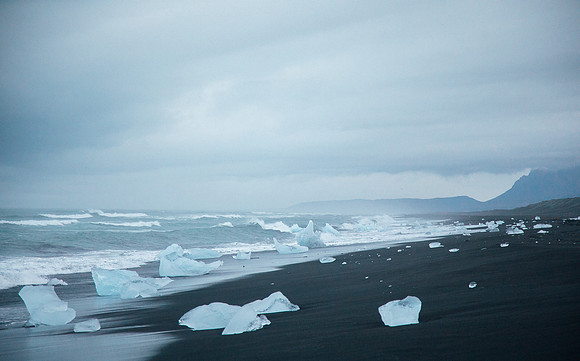 Ice crystal beach - Iceland