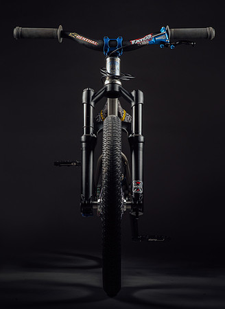 Studio lit Machete bicycle from the front showing forks
