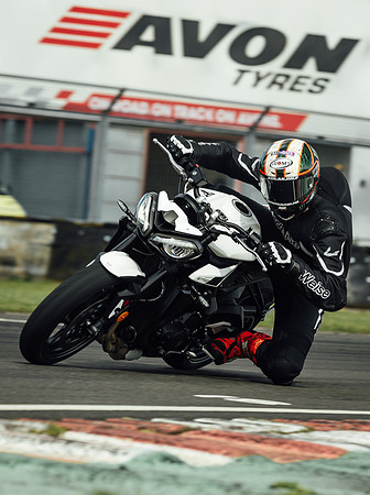 Peter Hickman Avon Tyres